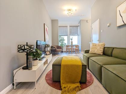 2 Bed Flat, Westville Road, W12