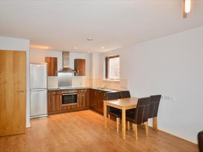1 Bed Flat, Ashton Point, S3