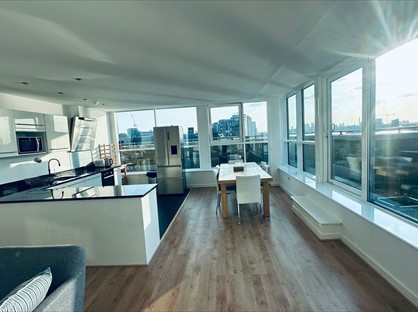 3 Bed Penthouse, Argyll Road, SE18