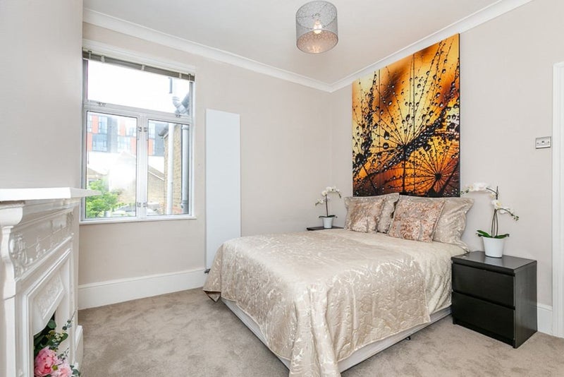 London 3 Bed Flat, Agnes Road, W3 To Rent Now for £2,650.00 p/m
