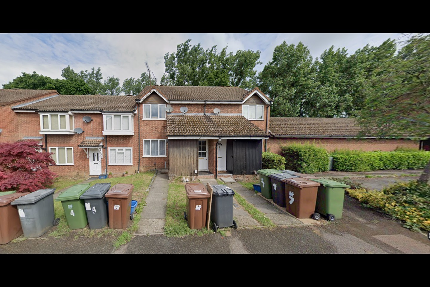 Borehamwood 2 Bed Flat, Danziger Way, WD6 To Rent Now for £1,850.00 p/m