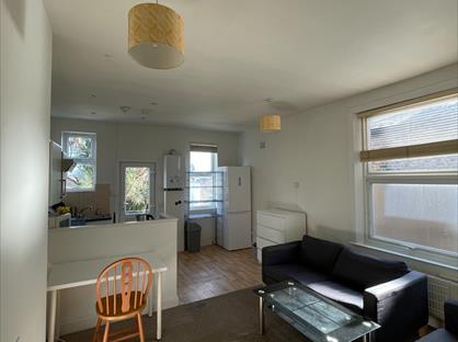 3 Bed Semi-Detached House, Jeddo Road, W12