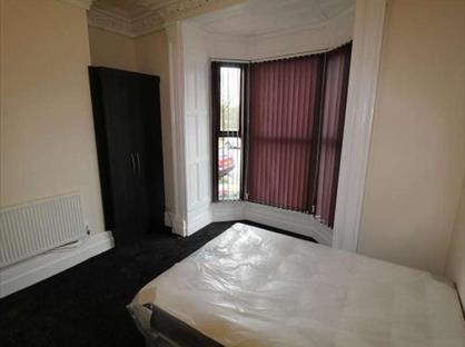 Studio Flat, Armley Ridge Road, LS12