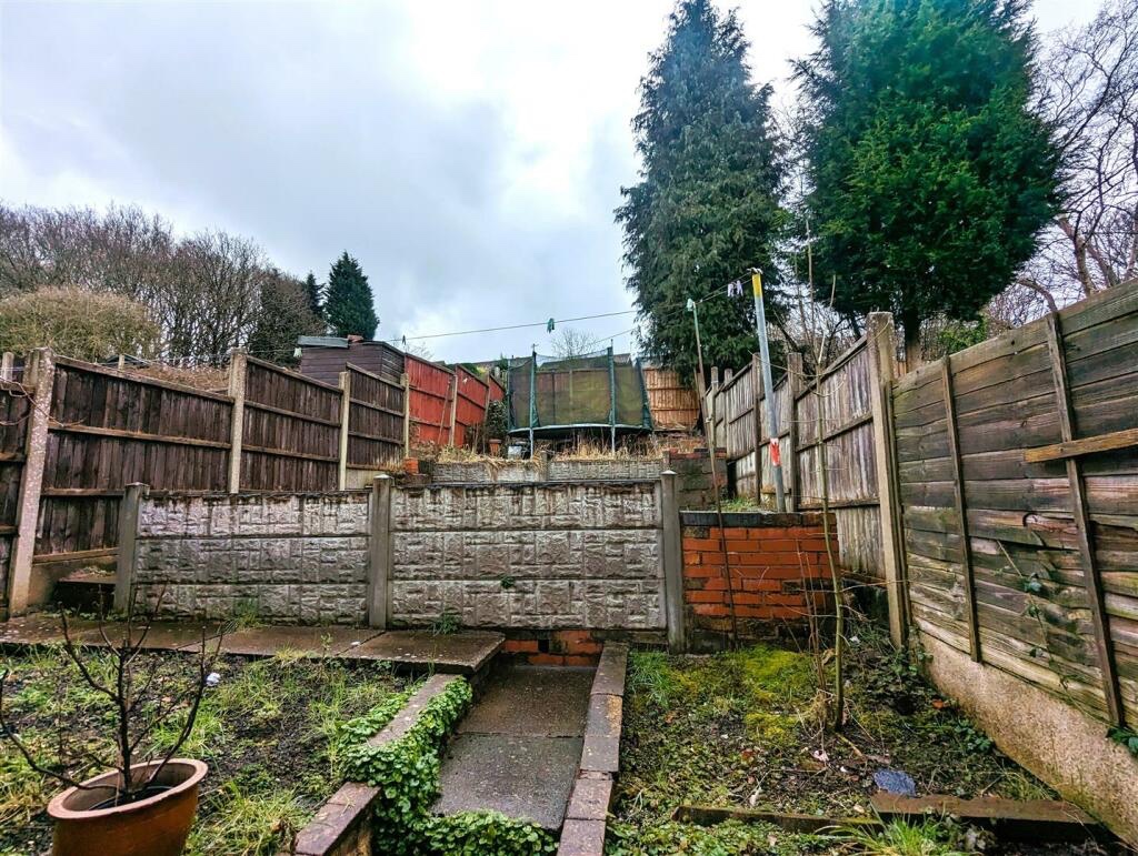 Cradley Heath 3 Bed Terraced House, Dingle Avenue, B64 To Rent Now