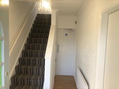 Room in a Shared House, Mattox Road, WV11