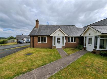 2 Bed Bungalow, Haslehurst Close, SY7
