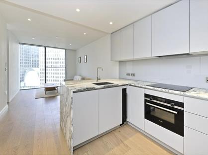 1 Bed Flat, Hampton Tower, E14