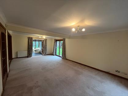 5 Bed Detached House, Devanha Gardens South, AB11