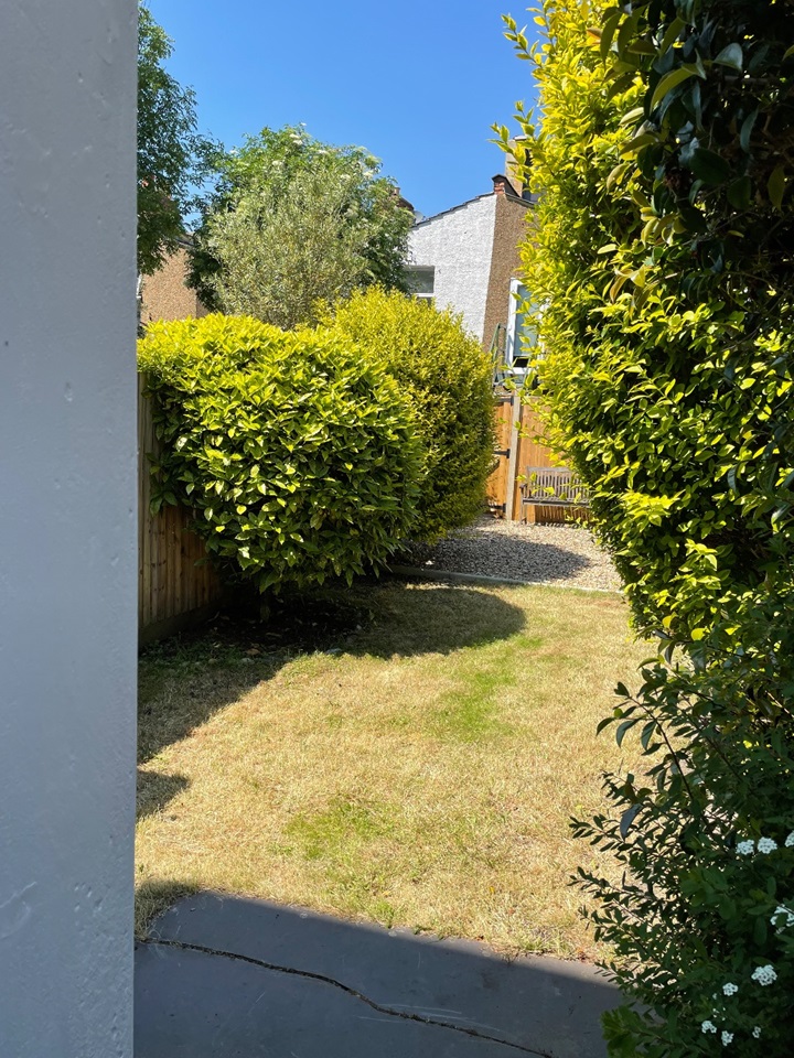 London 2 Bed Terraced House, Milton Road, SW19 To Rent Now for £