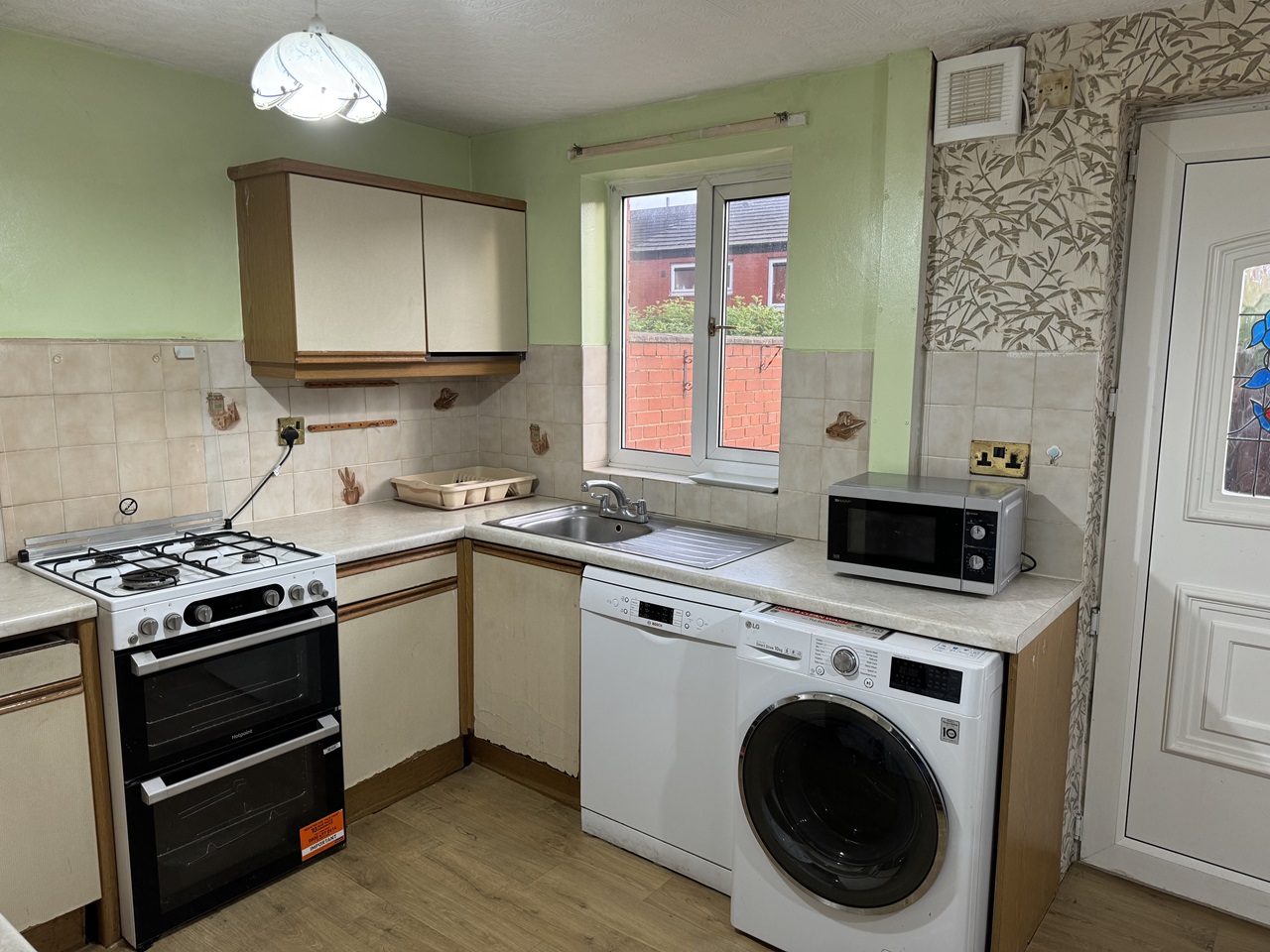 Additional image 2 of 2 Bed Semi-Detached House, Rosebank Gardens, LS3, N1 7GU