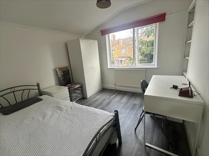 Room in a Shared House, Endsleigh Gardens, IG1
