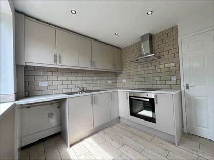 2 Bed Bungalow, Ryedale Way, WF3