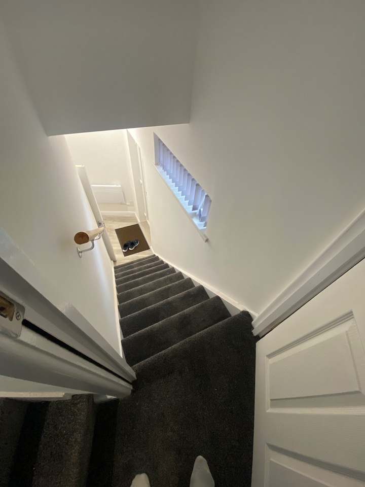 2 Bed Flat, Alfreton Road, NG7 photo 3