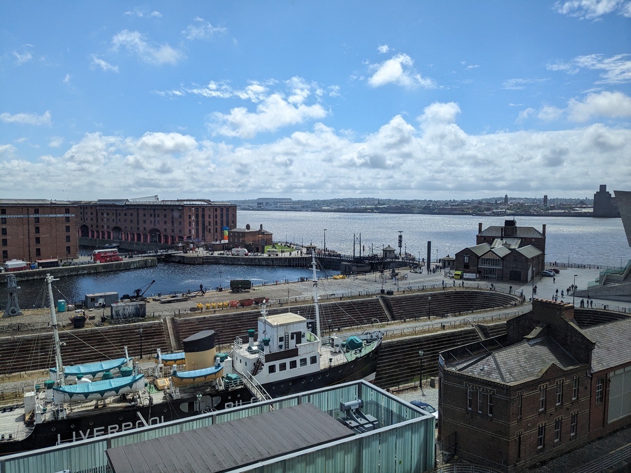 1 Bed Flat, Mann Island, L3