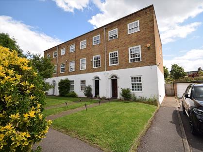 5 Bed End Terrace, Egliston Mews, SW15
