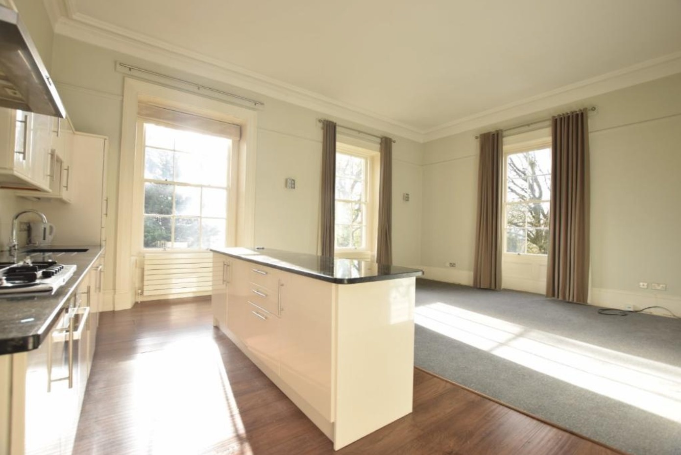 2 Bed Flat, Buckingham House, LS6
