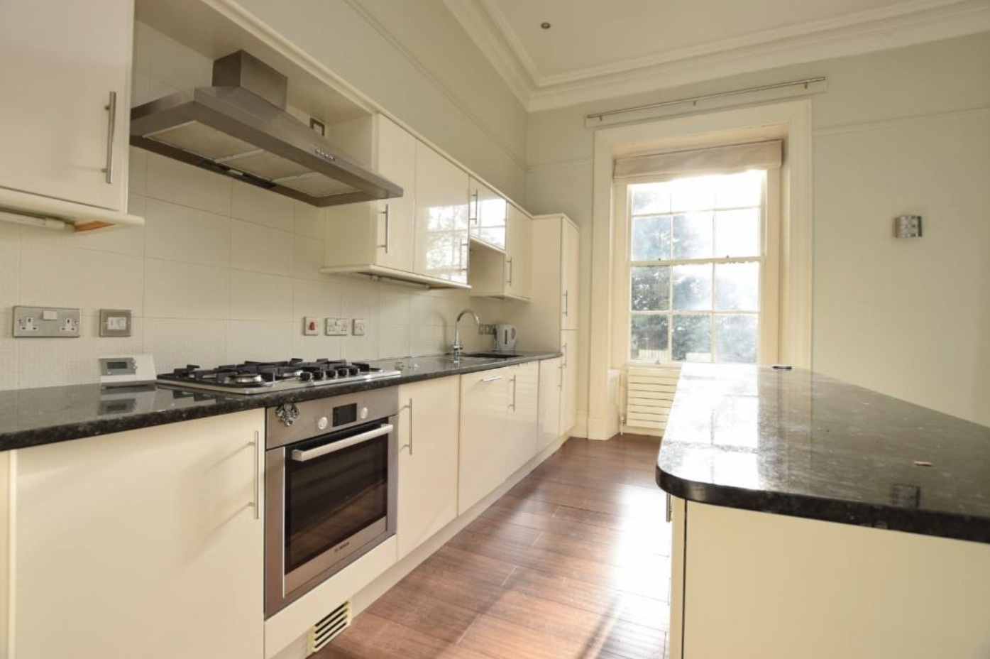 2 Bed Flat, Buckingham House, LS6 photo 5