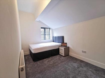 Room in a Shared House, Poplar Road, B66
