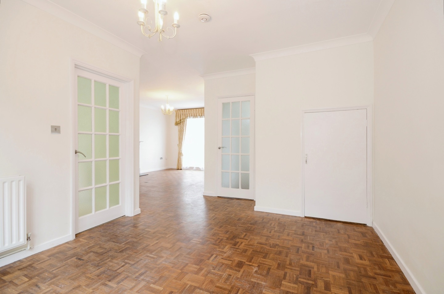 Pinner 3 Bed SemiDetached House, Azalea Walk, HA5 To Rent Now for