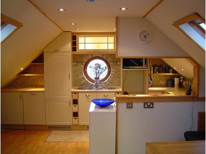 Studio Flat, St Lawrence Terrace, W10