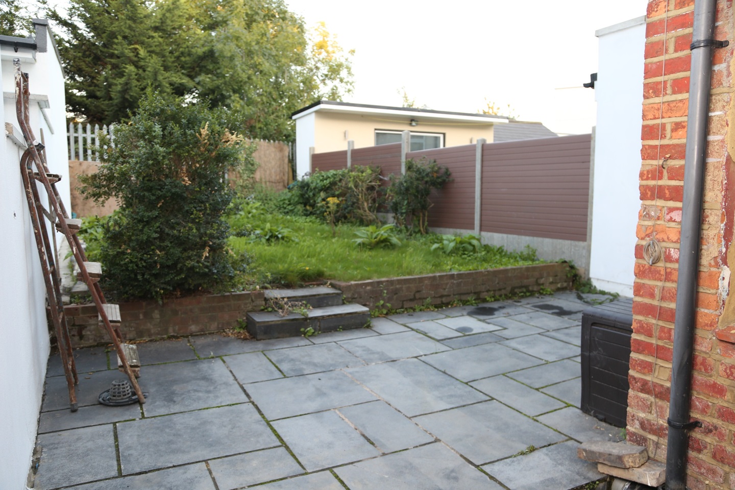 London 4 Bed Terraced House, Station Road, NW4 To Rent Now for £2,500.00 p/m