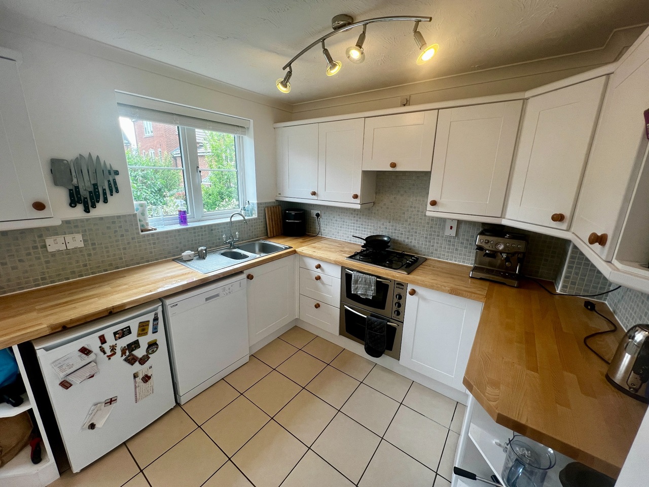 Mapperley, Nottingham 4 Bed Terraced House, Cudworth Drive, NG3 To