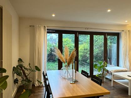 3 Bed Terraced House, Belmont Park Close, SE13
