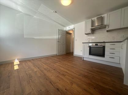 1 Bed Flat, Cattell Road, CV34