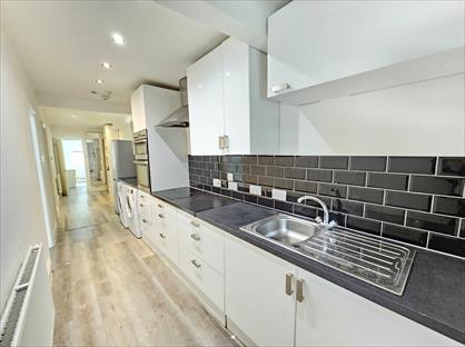 2 Bed Flat, Cambridge Road, SE20