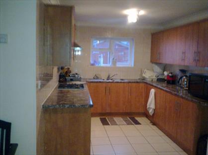 Room in a Shared House, St Aubyns Ave, TW3