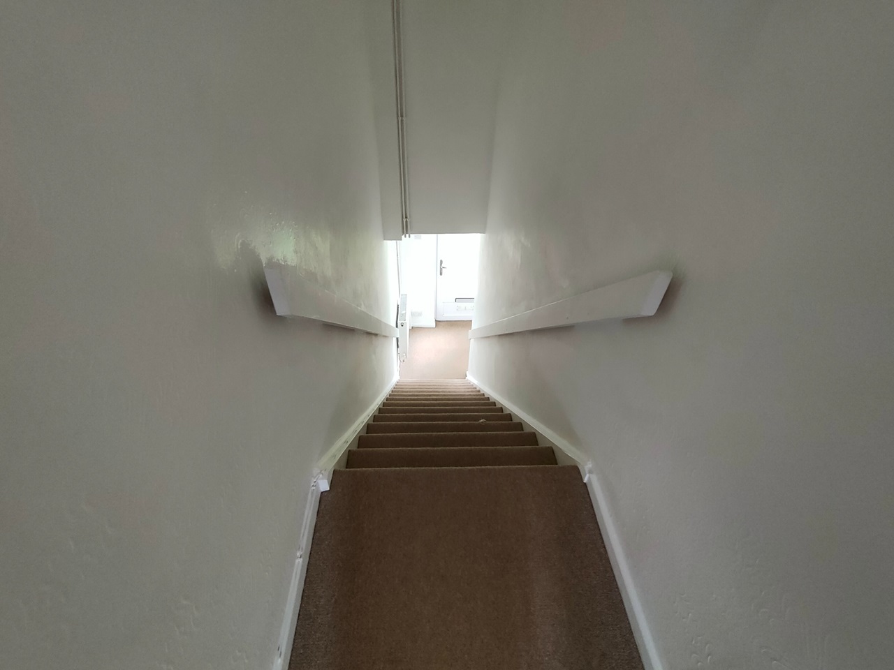 2 Bed Flat, Linkway Gardens, LE3 photo 2