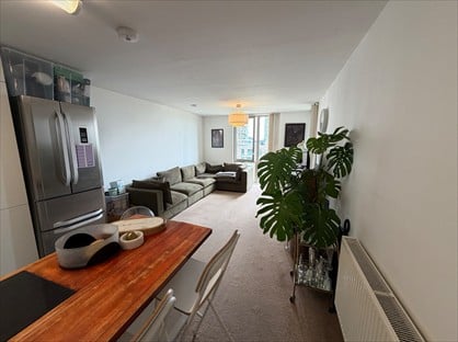 Room in a Shared Flat, Bluebell Apartments, N4