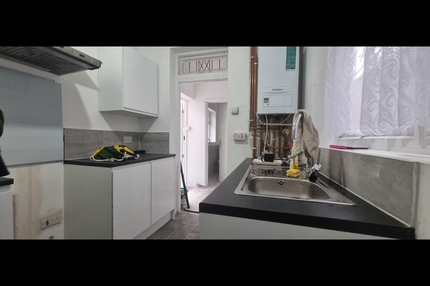 Ilford 4 Bed Detached House, Vine Gardens, IG1 To Rent Now for £