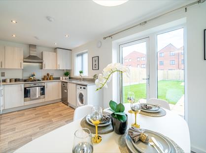 2 Bed Semi-Detached House, Eastwell Walk, LE4