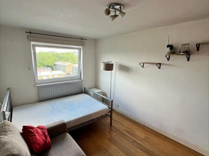 Room in a Shared Flat, Rhodeswell Road, E14