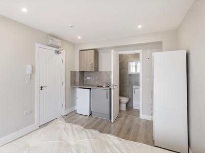 Studio Flat, Sutton, SM1