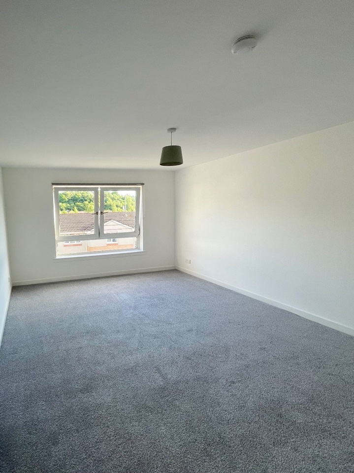 Paisley 2 Bed Flat, Ferguslie, PA1 To Rent Now for £750.00 p/m