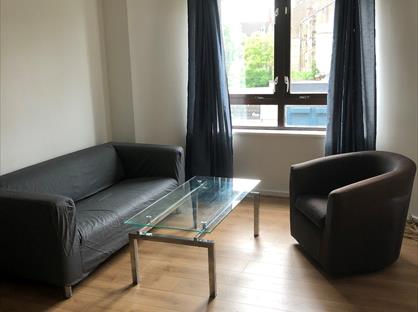 2 Bed Flat, Milnpark Gardens, G41