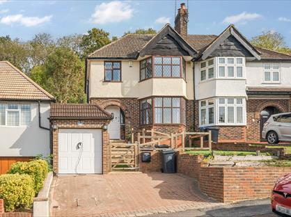 3 Bed Semi-Detached House, Littleheath Road, CR2