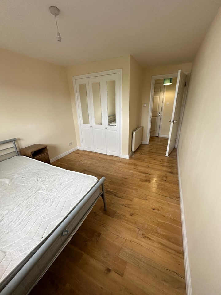 Glasgow 3 Bed Flat, Craighall Road, G4 To Rent Now for £1,300.00 p/m