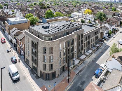 2 Bed Flat, Miheer House, SE25