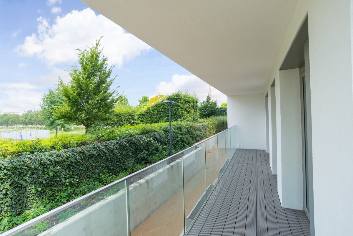 London 2 Bed Flat, Waterside Heights, E16 To Rent Now for £2,296.67 p/m