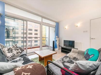 2 Bed Flat, Centre Point House, WC2H