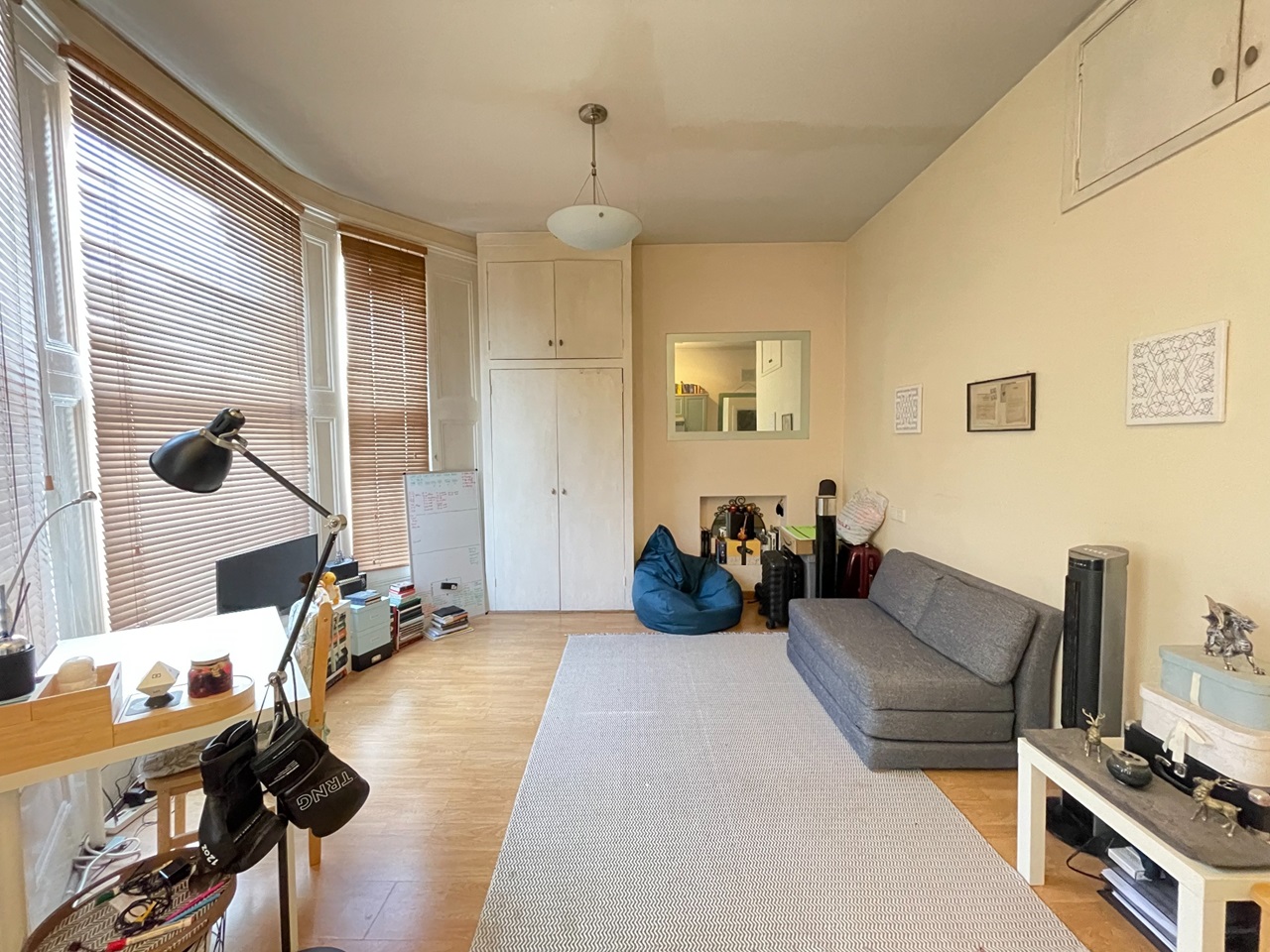 London Studio Flat, Ladbroke Grove, W10 To Rent Now for £1,500.00 p/m