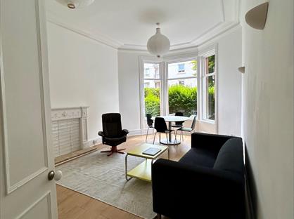 2 Bed Flat, Ingelby Drive, G31