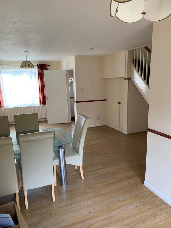 Lower Earley, Reading 3 Bed Terraced House, Fleetham Gardens, RG6