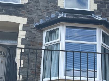 3 Bed Terraced House, Park Street, CF45