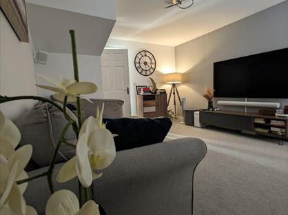 3 Bed Semi-Detached House, Taylor Avenue, HU16