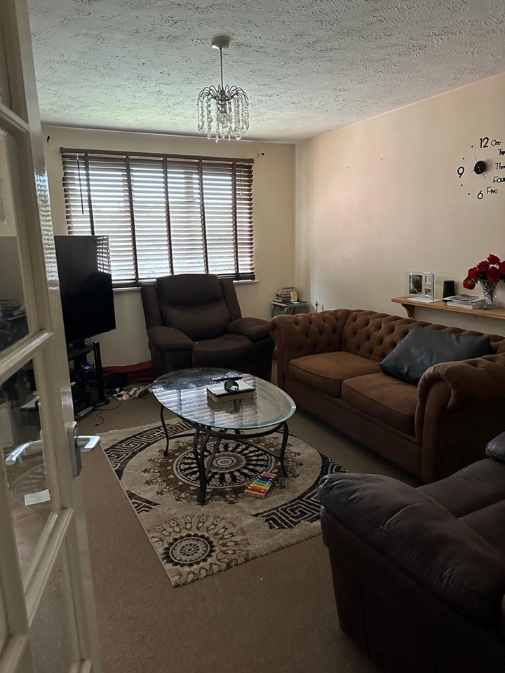 Basildon 1 Bed Flat, Vange, SS16 To Rent Now for £975.00 p/m