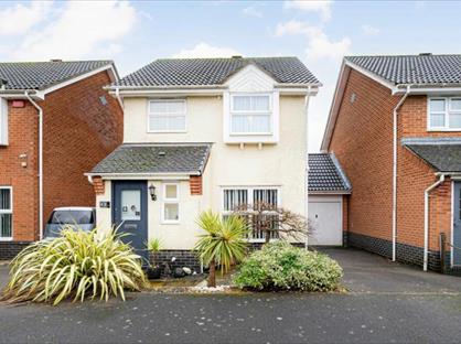 3 Bed Detached House, Hawthorn Road, TN23